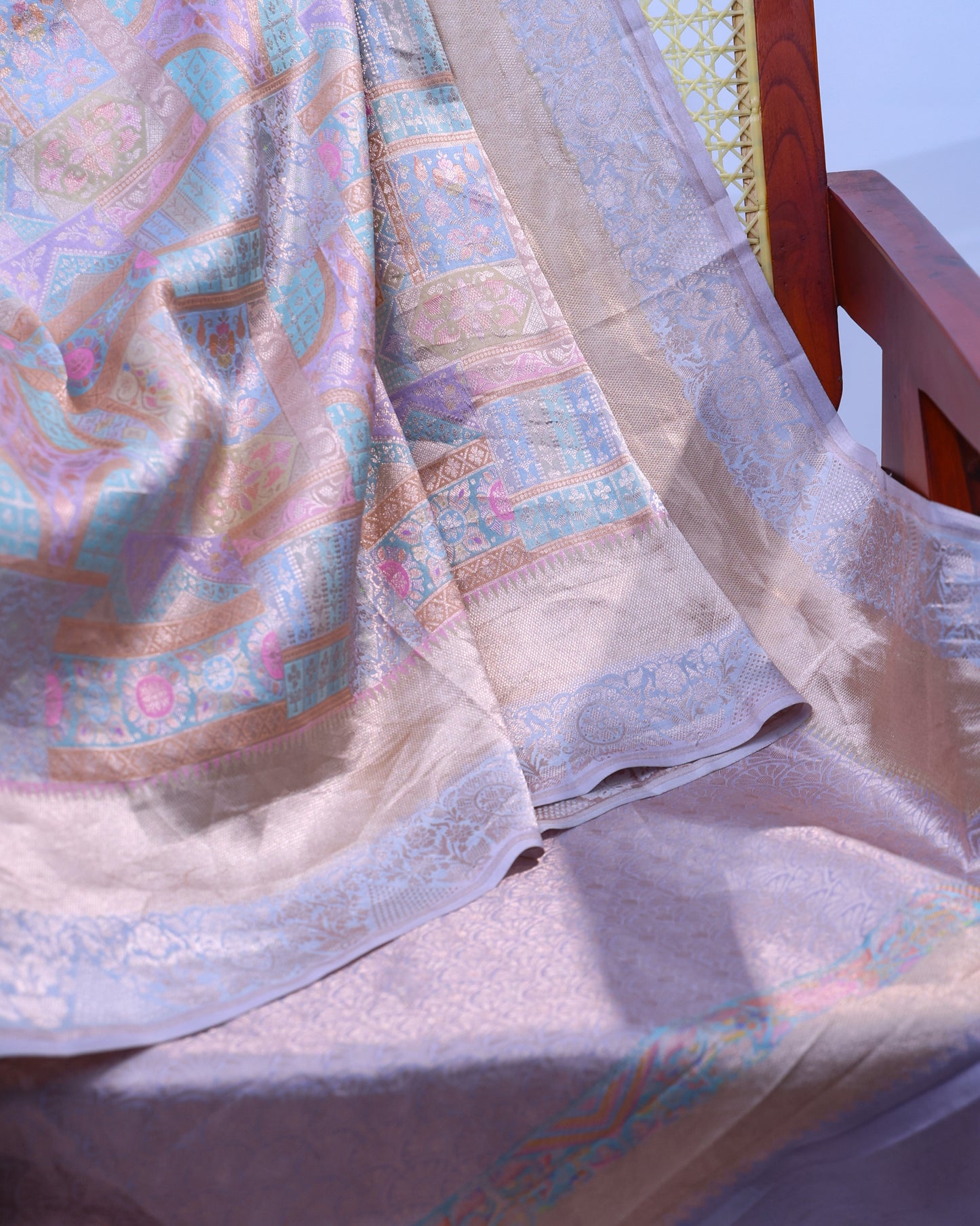 Blue Multicolour Chiniya Brocade Banarasi Saree with Zari Weave