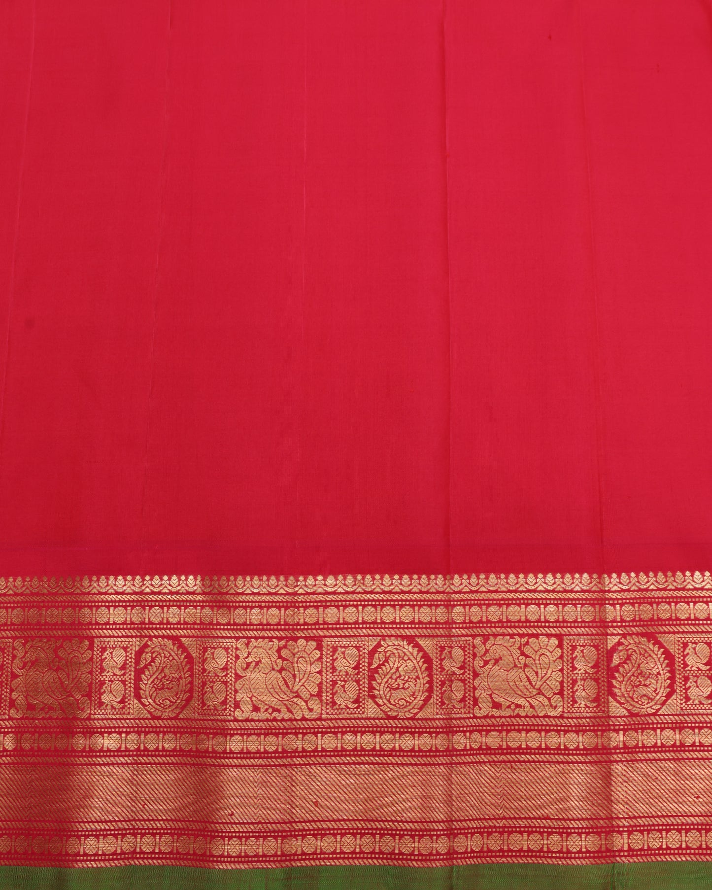Red blouse with zari border for Lavender Gadwal silk saree