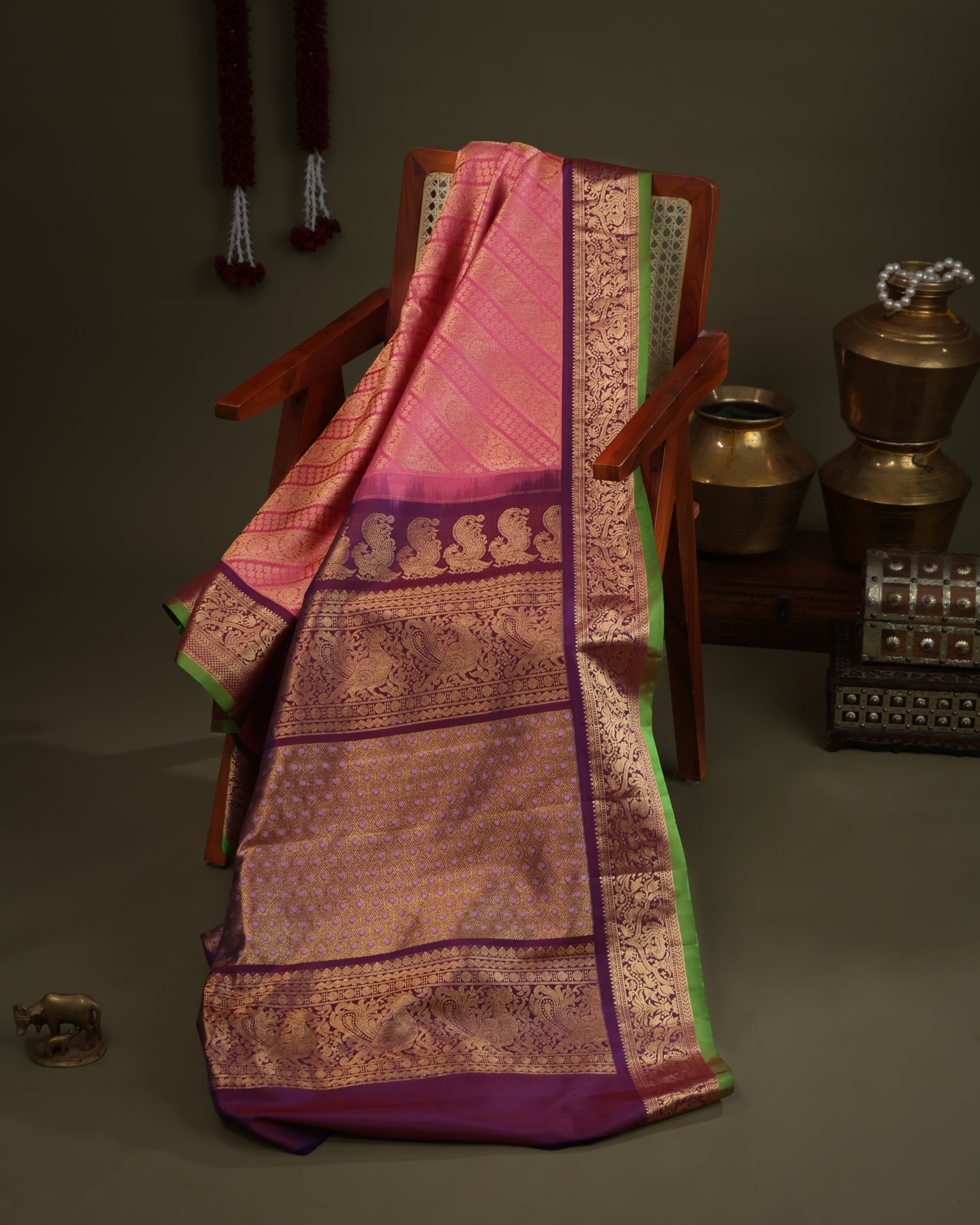 Brocade Gadwal saree in pink with rich zari weave
