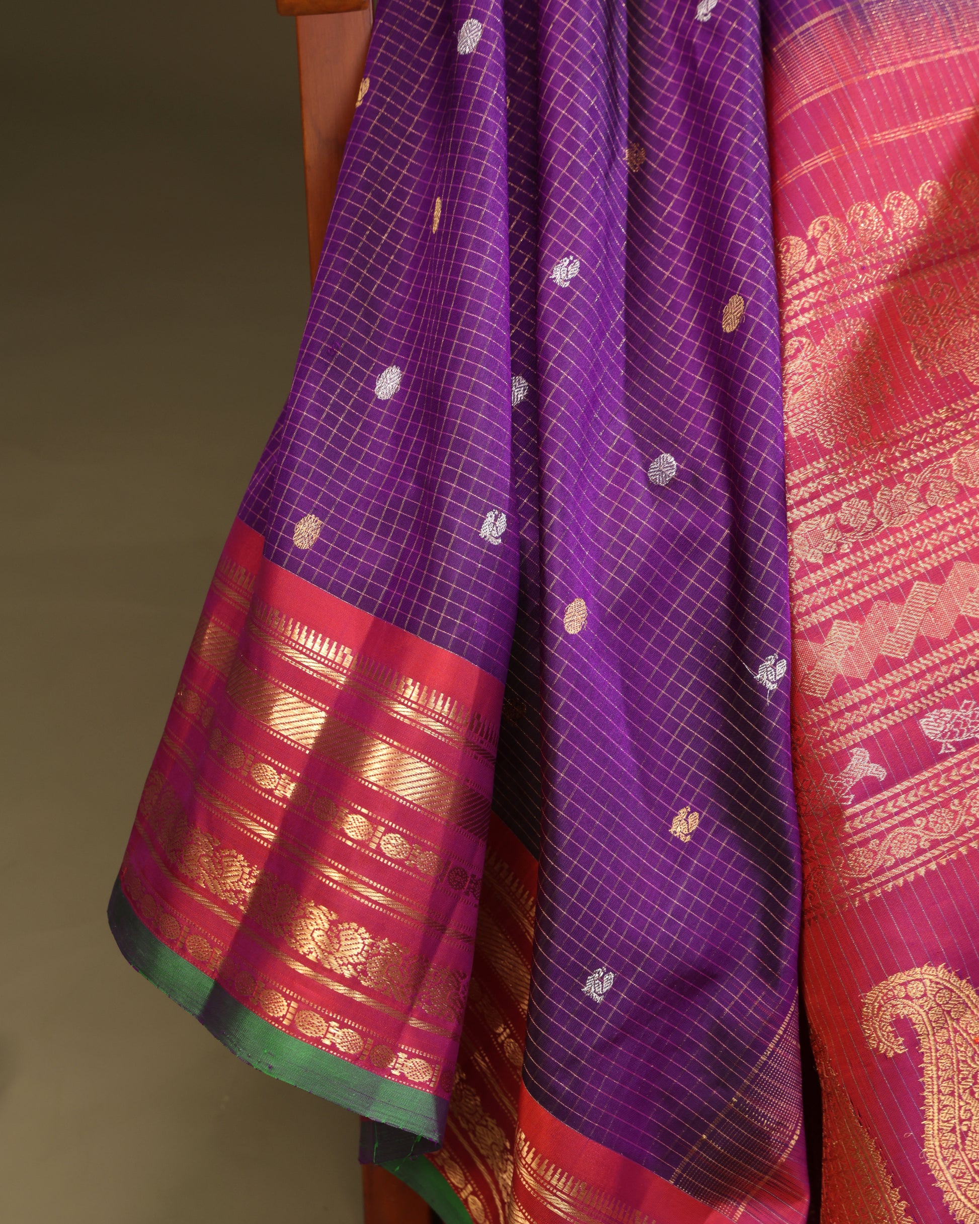 Green selvedge detail on traditional Gadwal silk sare