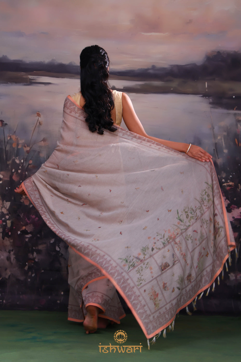 Greyish Brown Printed Mul Cotton Saree