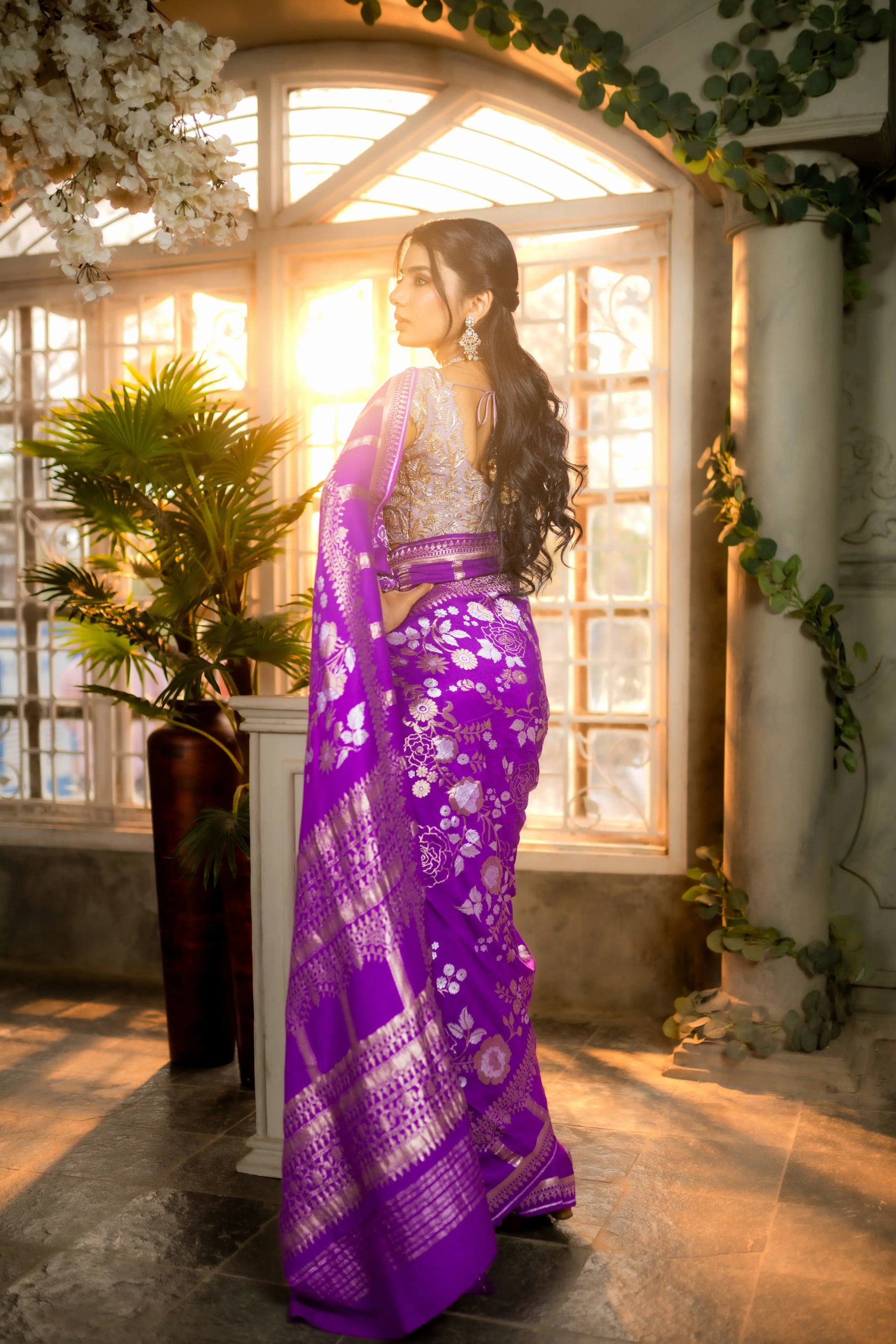 Handloom silk saree in purple with intricate zari work and blouse piece included