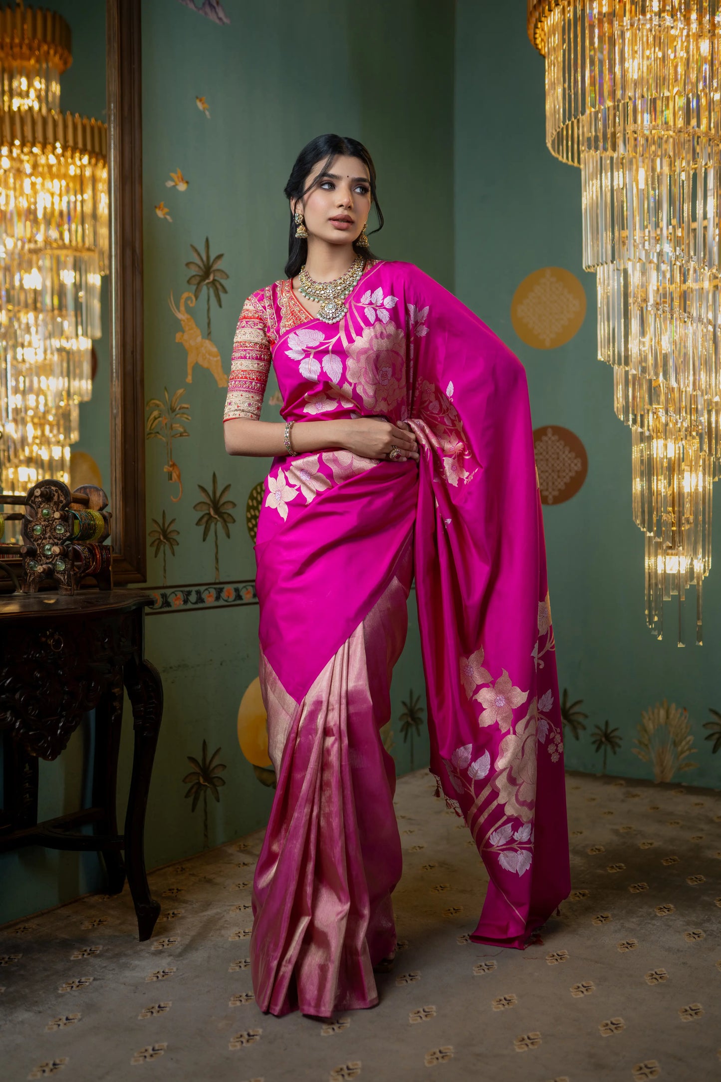 Elegant tissue silk saree with zari detailing and Banarasi weave