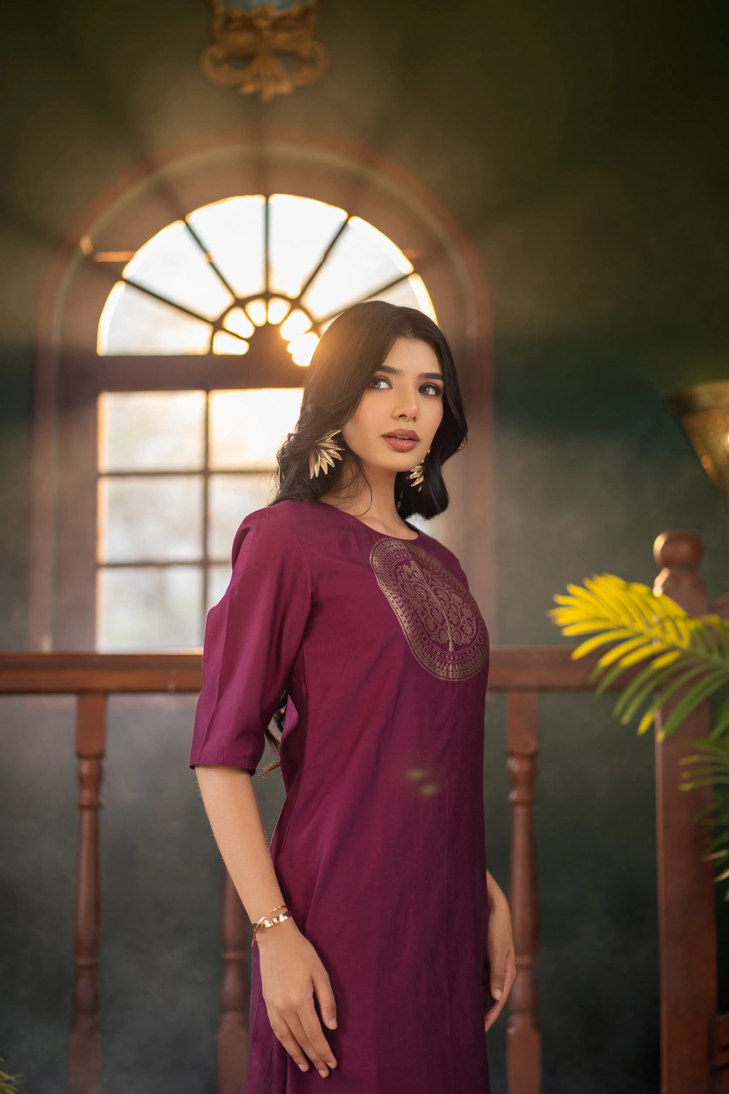 Breathable fabric and elegant cut – deep wine kurta suit for modern Indian women