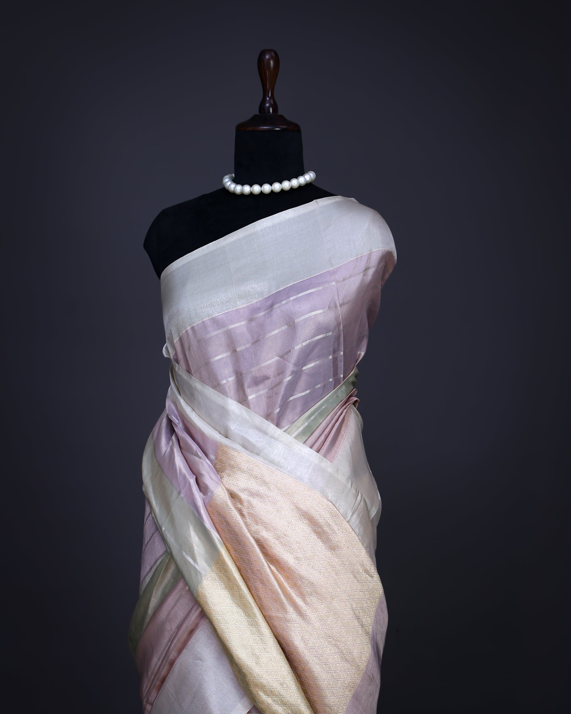 Shop online best sarees from House of Ishwari