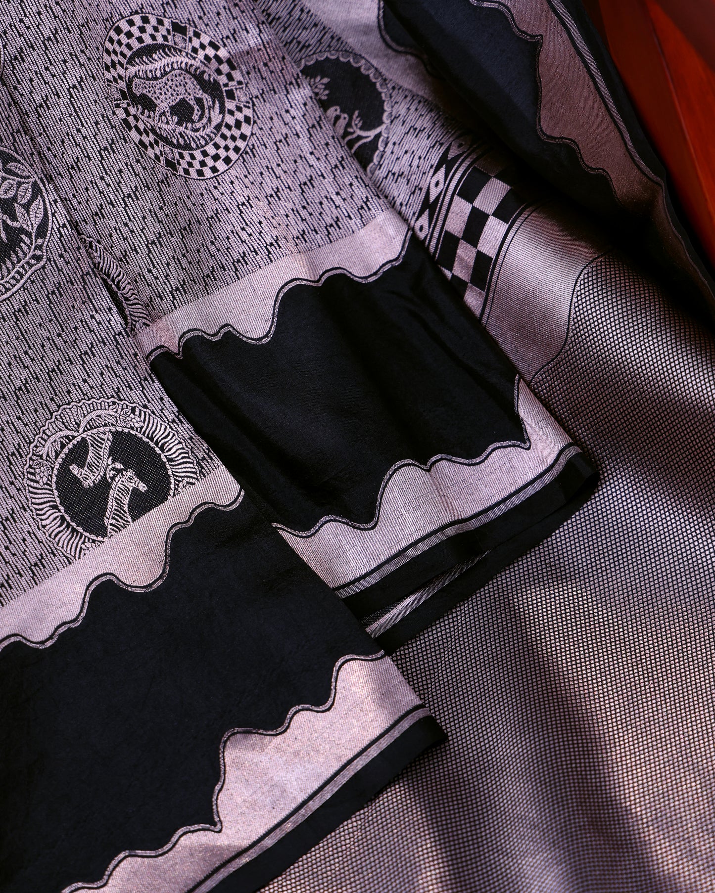 Shop online best sarees from House of Ishwari