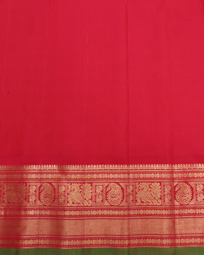 Red blouse with zari border for Lavender Gadwal silk saree
