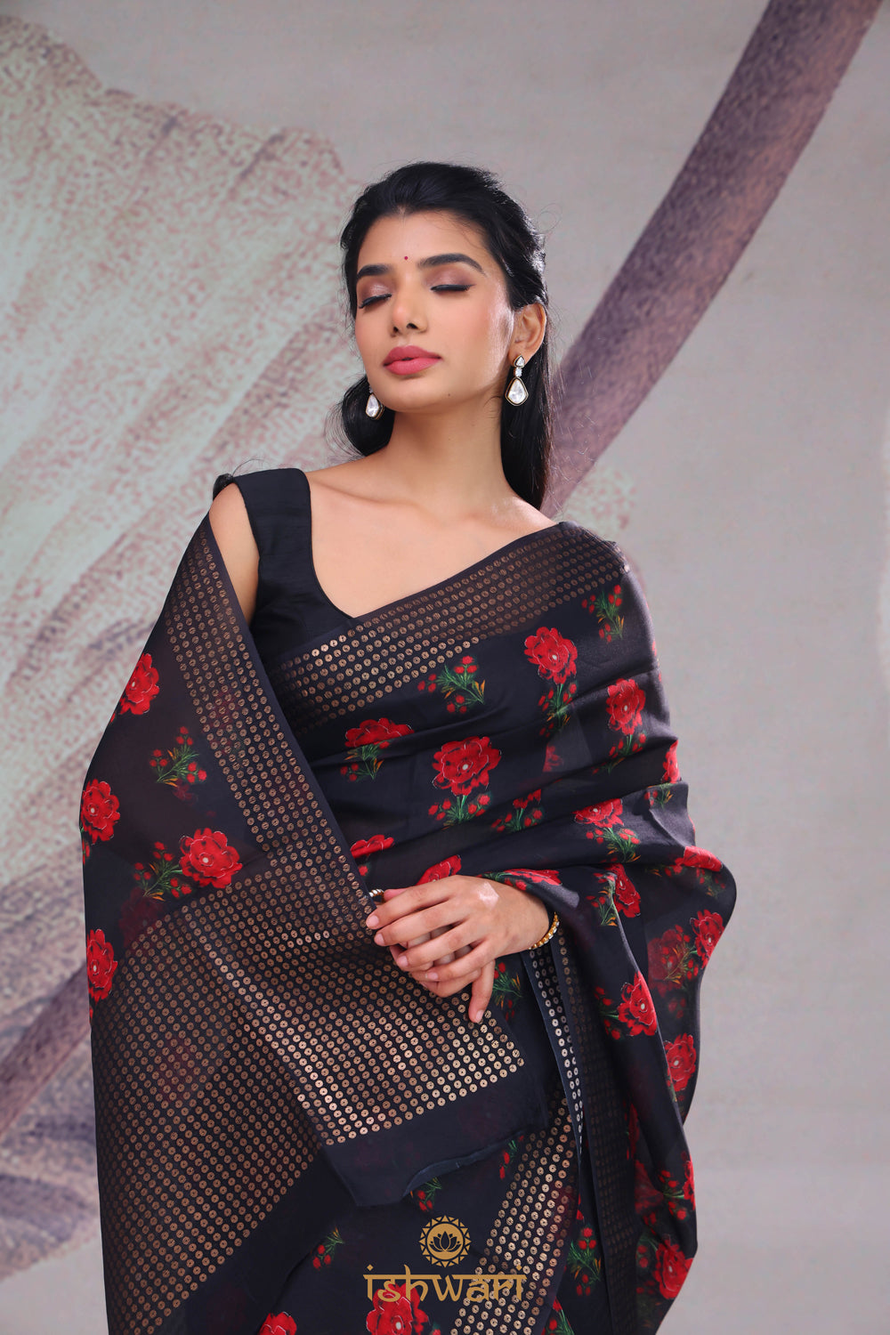 Deep Black Floral Print Bailou Saree