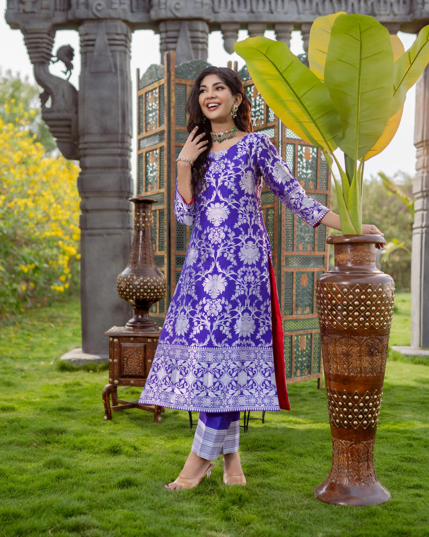 Traditional Indian outfit in royal purple – Banarasi kurta set with timeless detailing